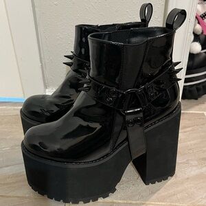 YRU Platform Shoes